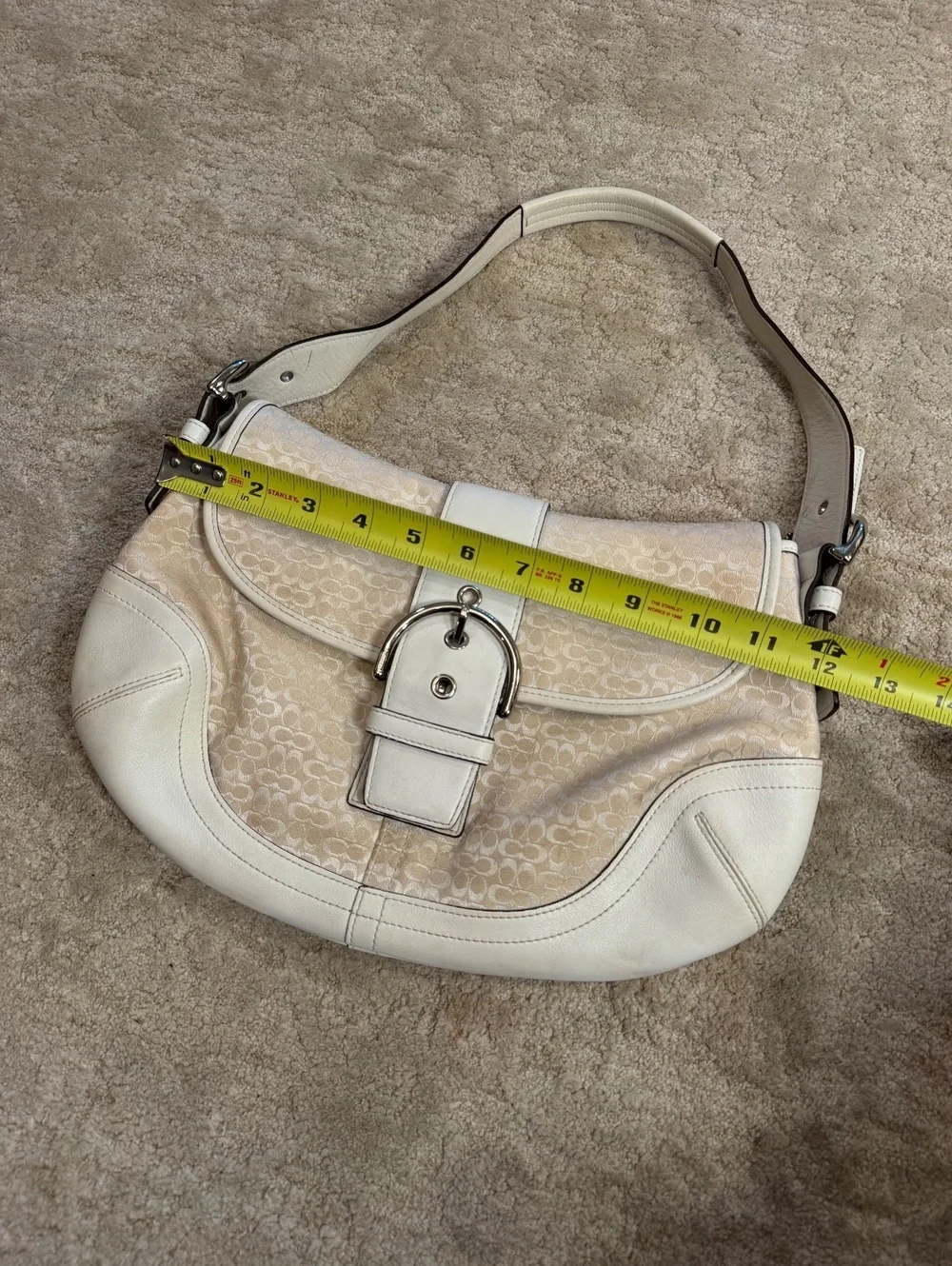 Vintage 2004 Coach Soho 6808 Signature Buckle Hobo Bag Cream White Y2K